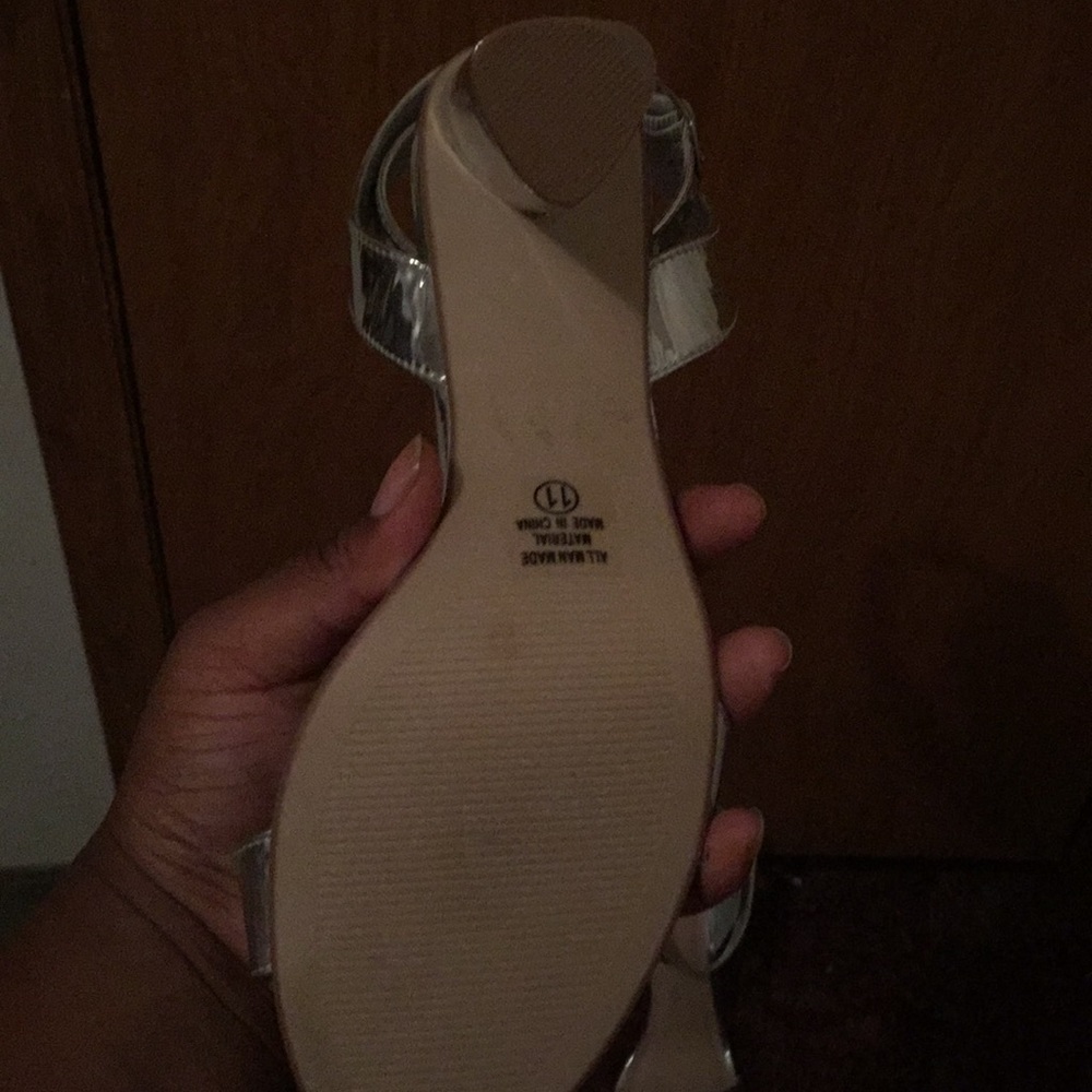 Shoes - Picture 2 of 2